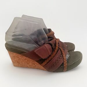 Skechers Sandals Women's Size 9 Modiste Brown Braided Straps Wedge Boho Western